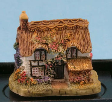 Dollhouse Miniature Greenway Cottage